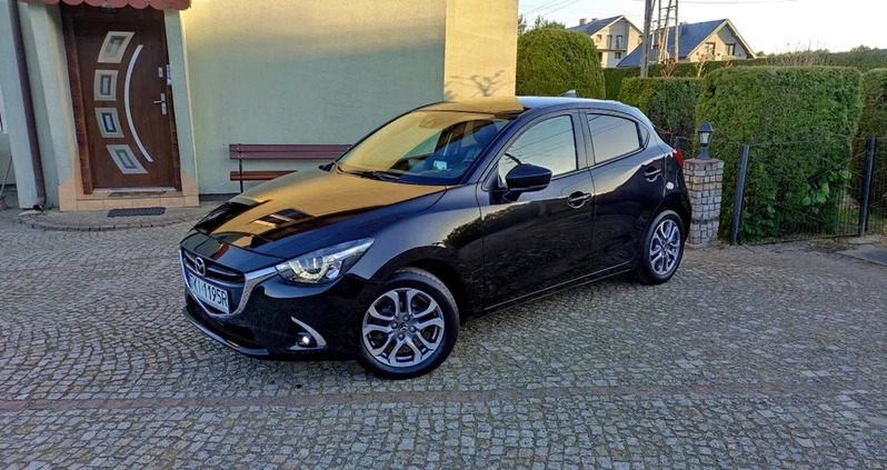 Mazda 2 cena 42900 przebieg: 160000, rok produkcji 2017 z Dęblin małe 781